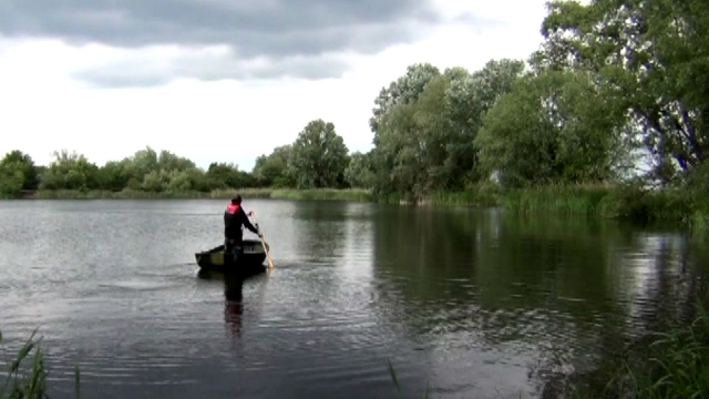 Willow lake ‘baiting up